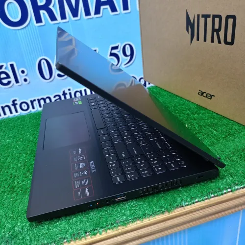 Acer Nitro V15 AMD Ryzen 7 7735HS RAM 16Gb 1TB SSD RTX 4060 8GB écran15.6144GHz Neuf jamais utilisé