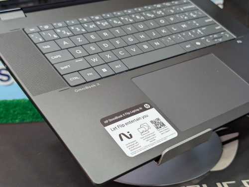 HP OmniBook X Flip 16 Intel Core Ultra 7 256V /16Go / 1To SSD / Écran tactile 2K 360 JAMAIS UTILISÉ