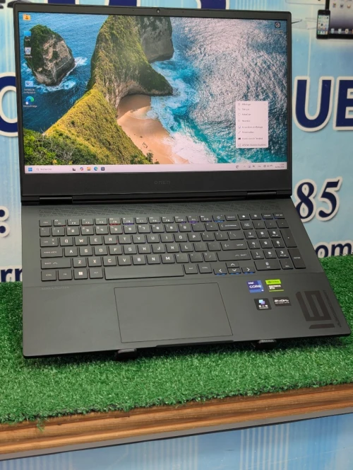 HP OMEN 16 wf0036tx / i9 13900 HX /RTX 4070 / 32 GB DDR5 / 1 TB NVME / 16'' 2k (1440p) 240 Hz