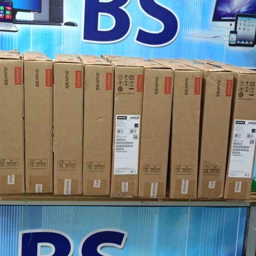 Lenovo IdeaPad Slim 3 15ABR8 Ryzen 7 7730U 16Go 512SSD 15.6'' FHD+ JAMAIS UTILISÉ 