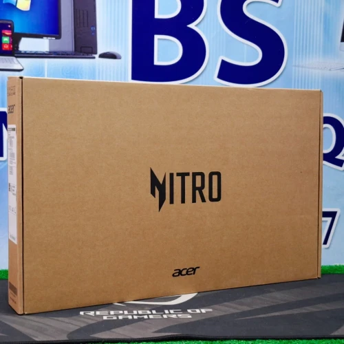 Acer Nitro V 15 AMD Ryzen 5 7535HS / 08Go RAM / 512SSD / RTX 3050 / 15.6 FHD 165 Hz/ JAMAIS UTILISÉ
