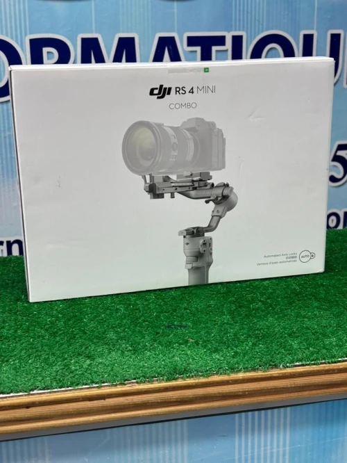 DJI RS 4 Mini Combo / Stabilisateur de caméra / Nacelle pour appareil photo