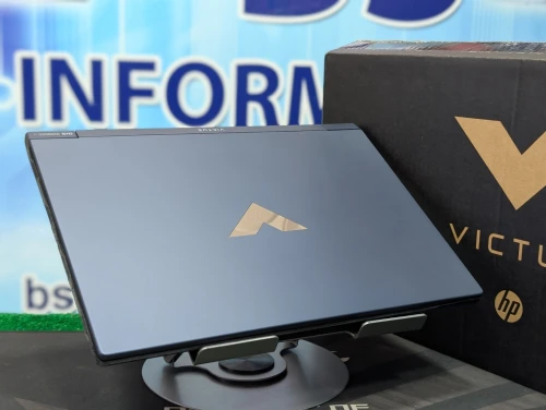 HP VICTUS LAPTOP 15 AMD RYZEN AI 7 350 16GO RAM 1TO SSD 15.6 FHD 144HZ RTX 5050 08GO JAMAIS UTILISÉ