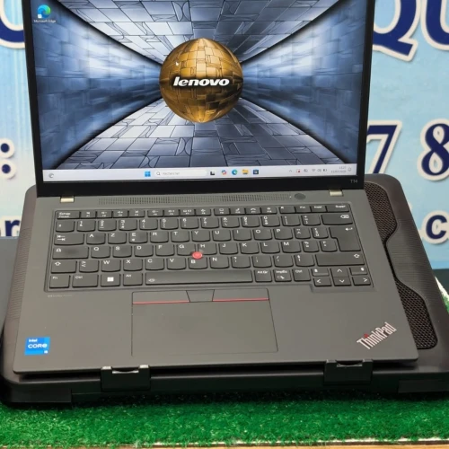 T14 i5. 1334u ram 16GB DDR5 256ssd écran 14FUL HD tactile