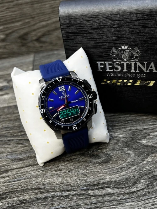 ساعة رجالية بتصميم رياضي انيق  FESTINA DOUBLE MONTRE