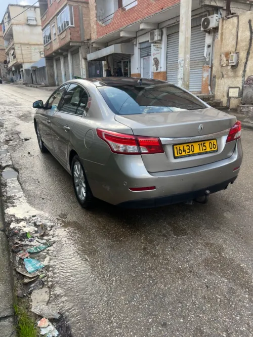 Renault Latitude 2015 Privilège 