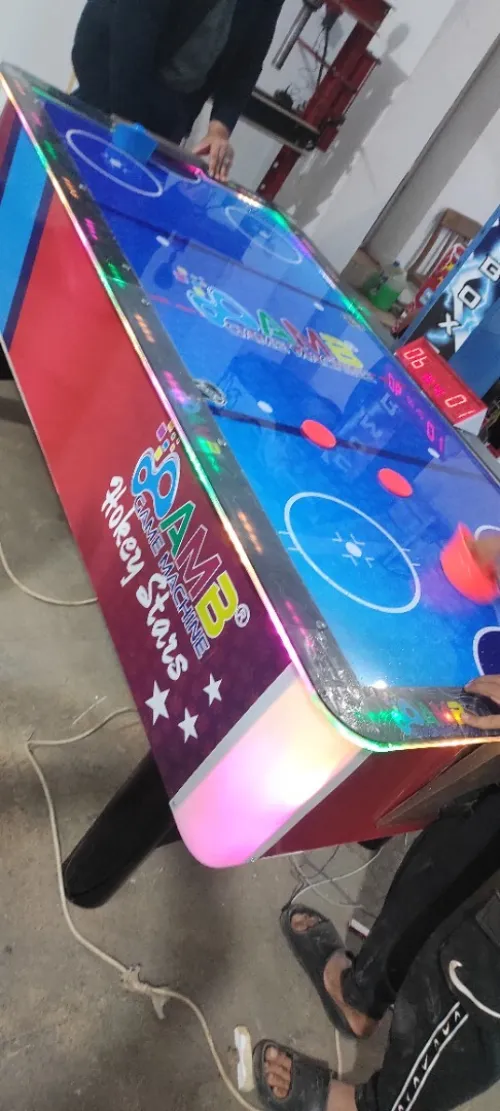 air hockey