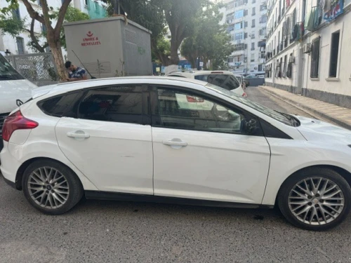 Ford Focus 5 portes 2015 Focus 5 portes