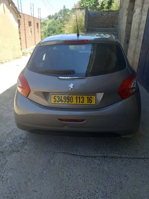 Peugeot 208 2013 208