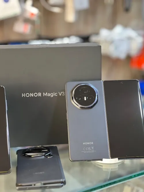 Honor Magic v3
