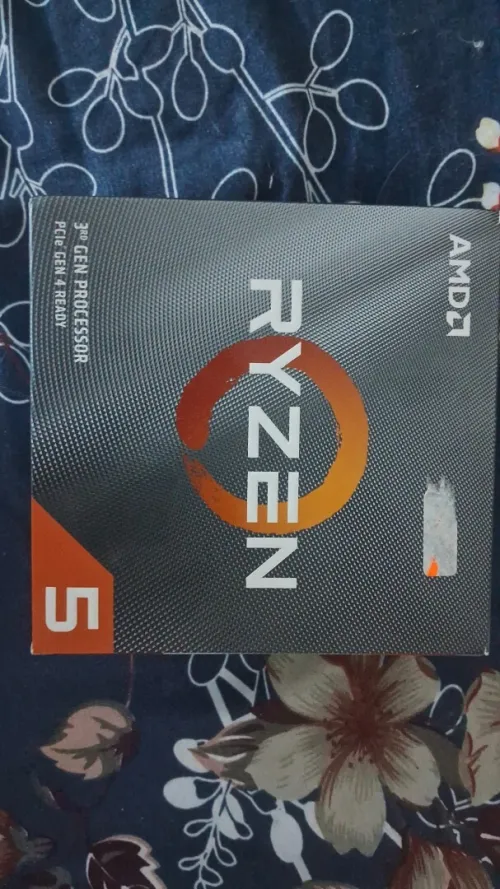 Ryzen 5 5600X Box avec stock cooler