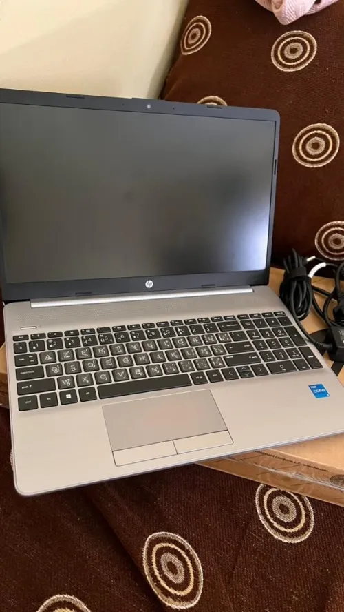 Hp notebook pc i5 8g ram 250 gb ssd