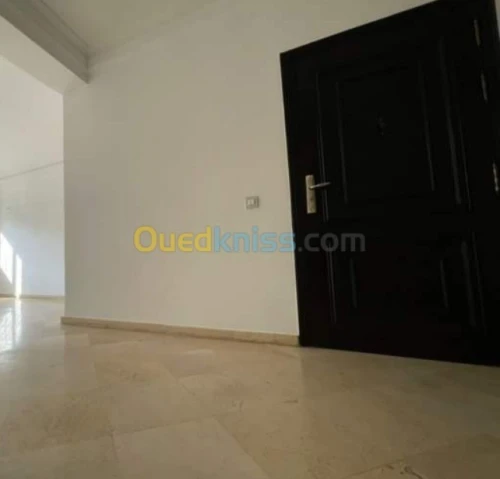Vente Appartement F2 Alger Bordj el kiffan
