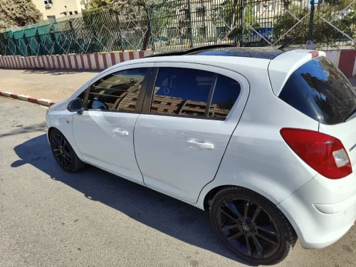 Opel Corsa 2014 Color Edition
