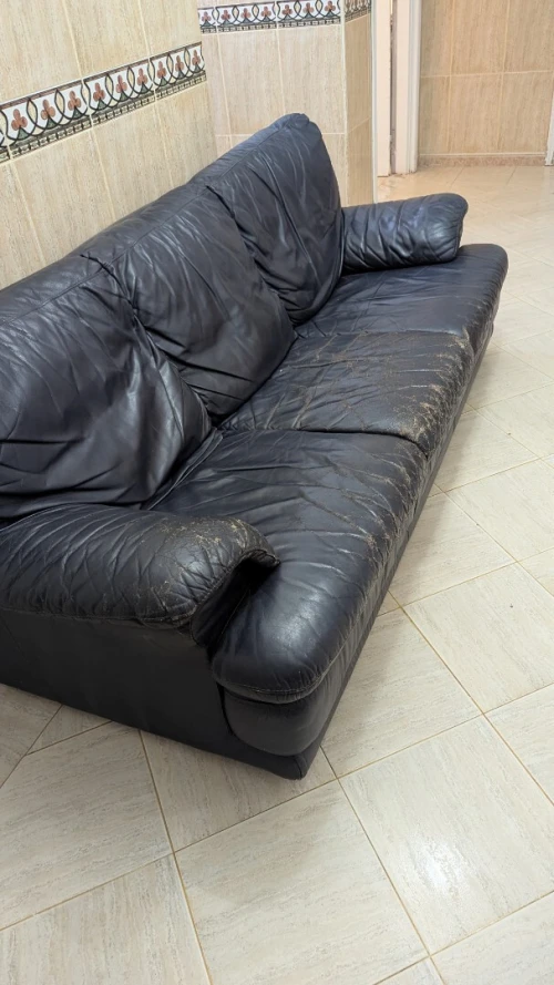 salon cuire 2 pieces 5 places 