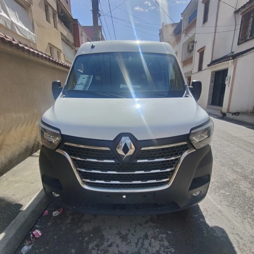 Renault master 2 paño صافي 2025