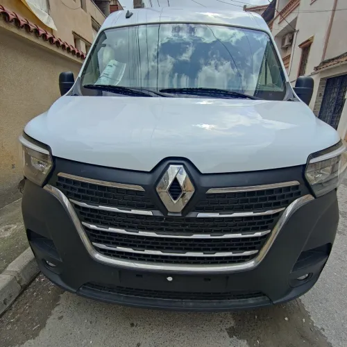 Renault master 2 paño صافي 2025