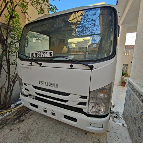 Isuzu NPR 71 Super jombo clim 2025