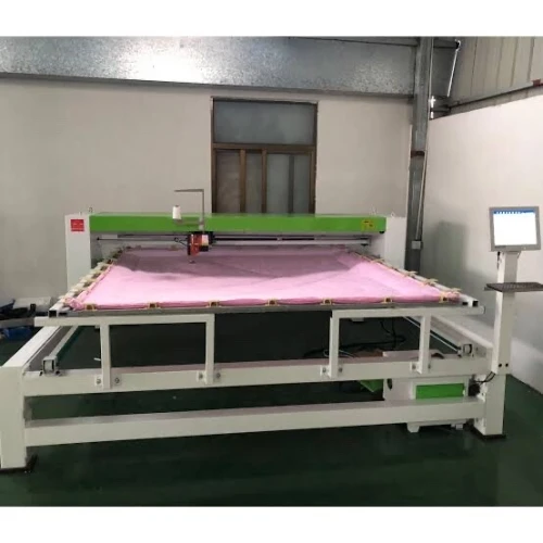 Machine a coudre pour la confection des couettes