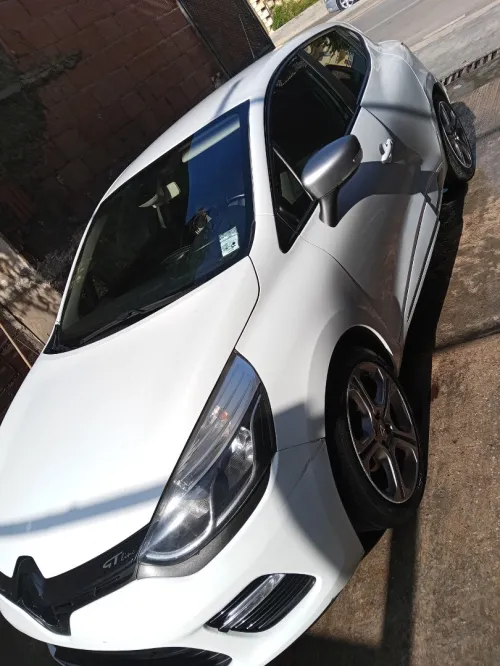Renault Clio 4 2015 GT Line +