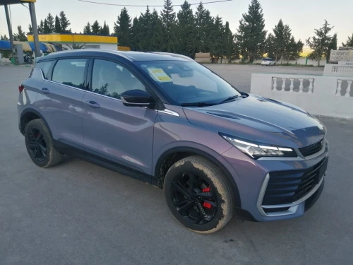 Geely Coolray 2025 