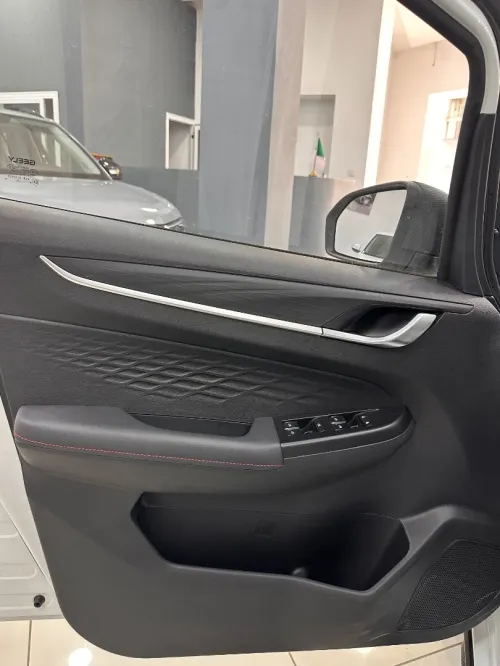 Livan X3 Pro  2026 Automatique (Avec toi ouvrant )