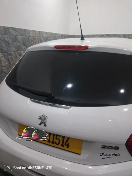 Peugeot 208 2015 Allure