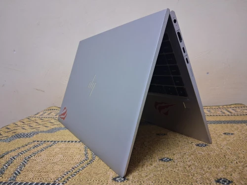 HP Elitebook 845 G8