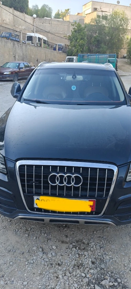 Audi Q5 2011 Off Road