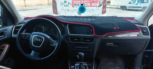 Audi Q5 2011 Off Road