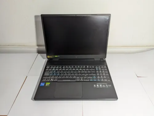 Predator Helios Neo 16
