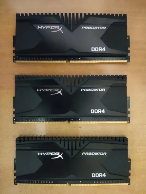 Kingston HyperX Predator DDR4 3000Mhz 12GB (3x4GB) CL15