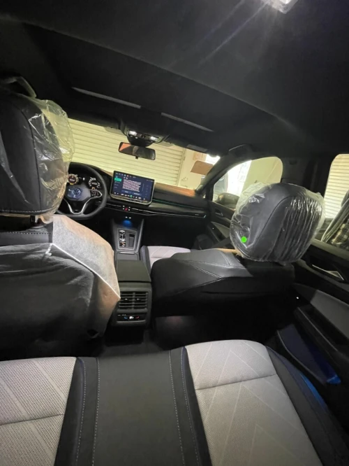 Volkswagen Golf 8 2025 R Black Edition 