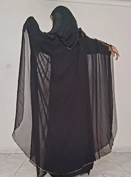Abaya Dubaï luxe originale  Élégante & abordable