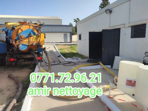 Camion débouchage dégorgement de canalisation vidange fosse