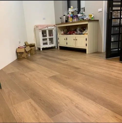 Pose parquet, moquette ,papier pient , gerflex