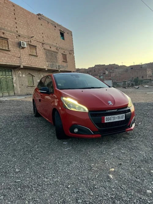 Peugeot 208 2016 Allure Facelift