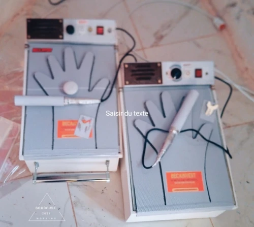 FABRICATION DES GANTS HYGIENIQUES