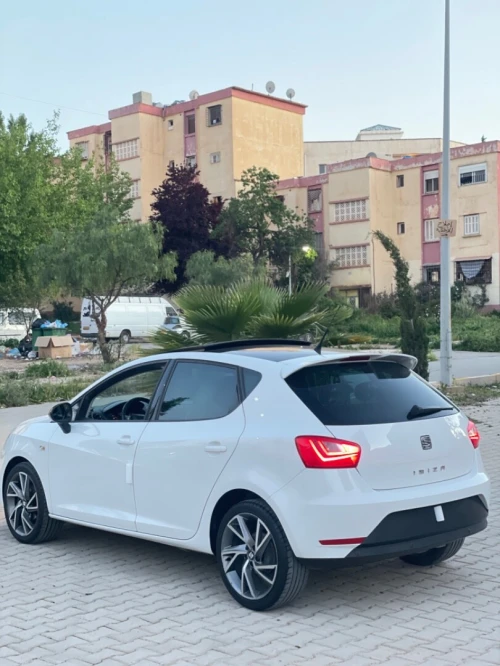 Seat Ibiza 2015 Black Line