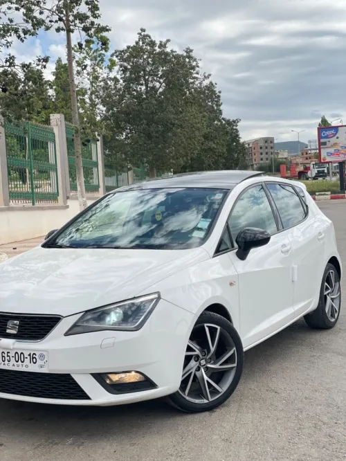Seat Ibiza 2015 Black Line