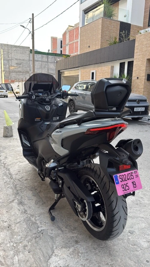 Yamah Tmax 563 2025