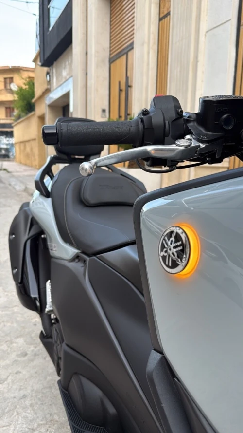 Yamah Tmax 563 2025