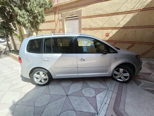Volkswagen Touran 2013 Match