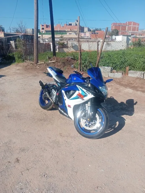 GSXR GSXR 750 