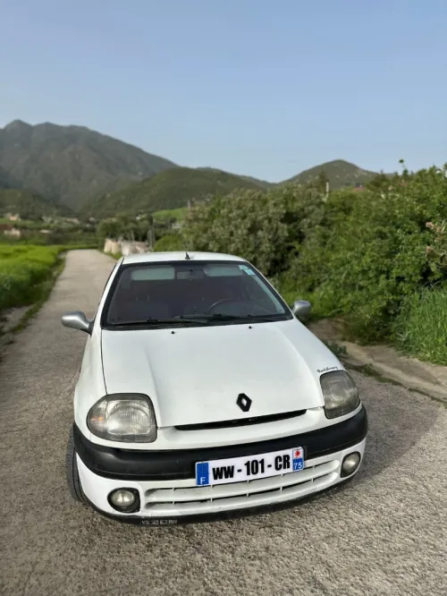 Renault Clio 2 2001 Extreme