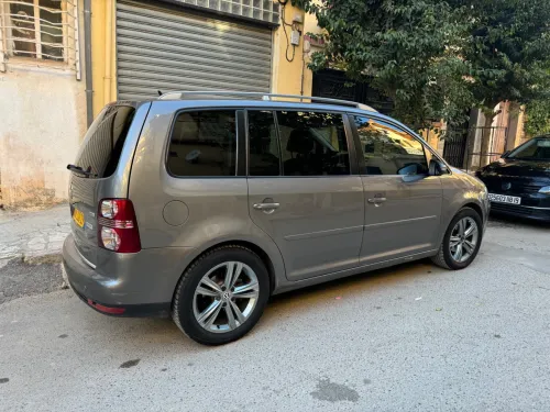 Volkswagen Touran 2010 Touran
