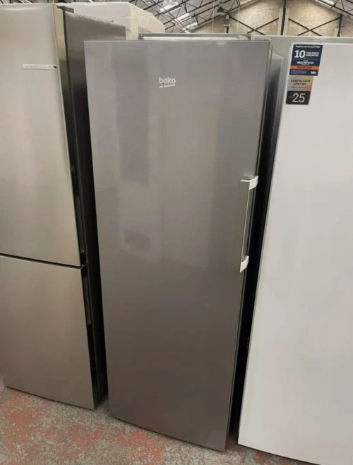 CONGÉLATEUR VERTICAL BEKO 7 TIROIR
