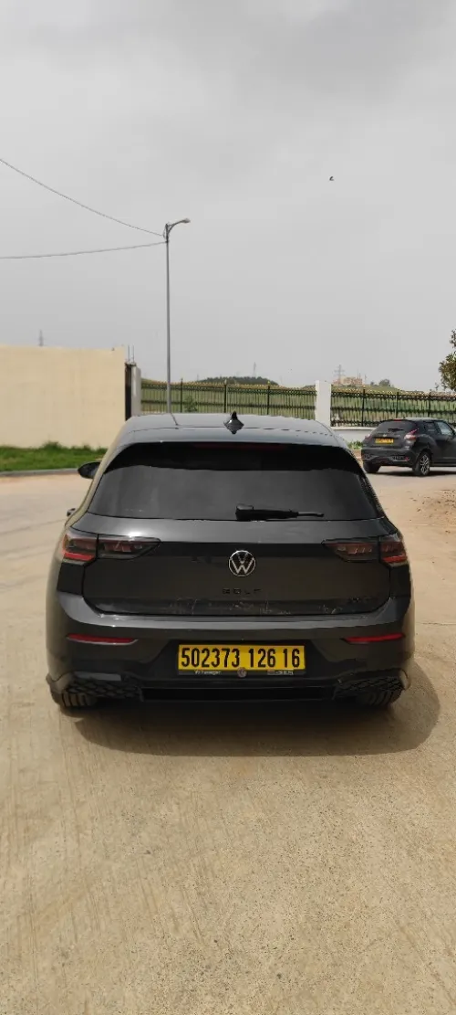 Volkswagen Golf 8 2026 R Black Edition 