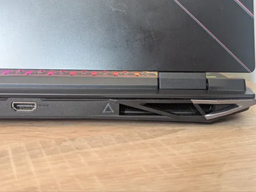 Acer Nitro 5 AN515-46 (2024)