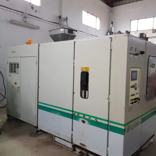 machine souffleuse PEHD .